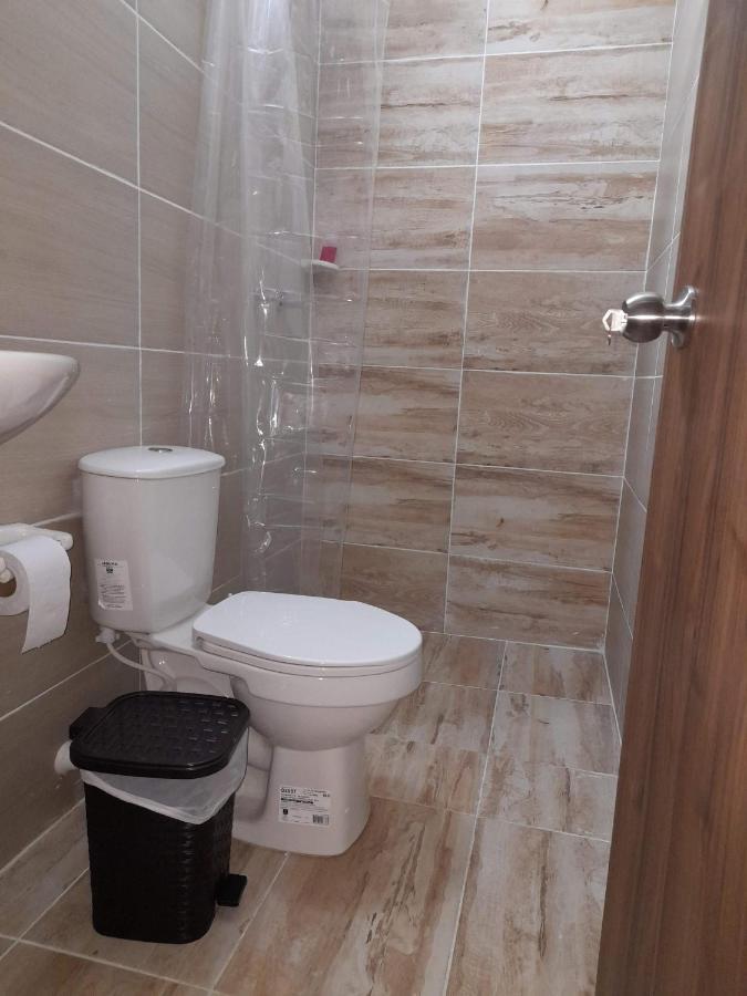 Road Living Home ميديلين المظهر الخارجي الصورة