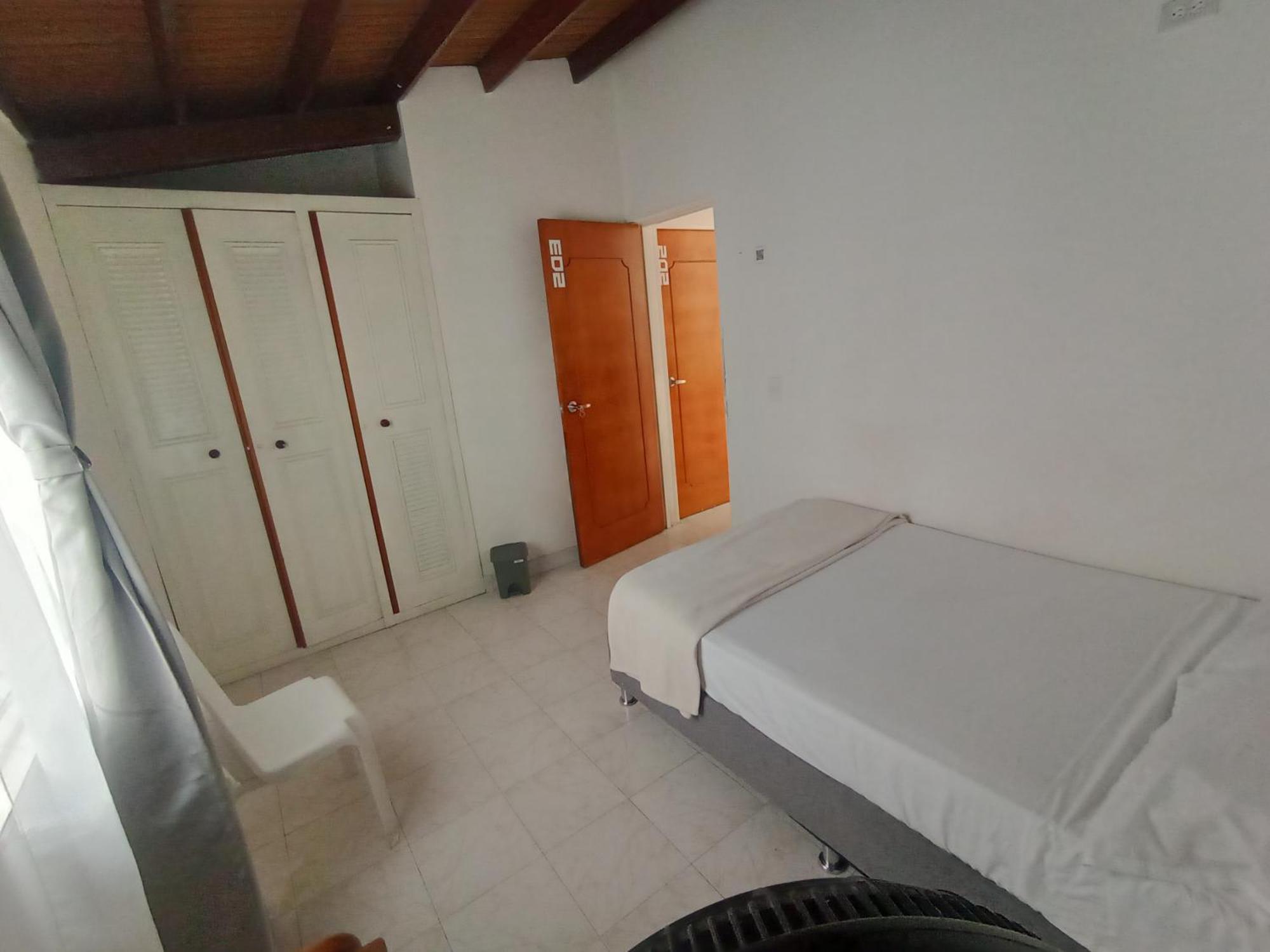 Road Living Home ميديلين المظهر الخارجي الصورة