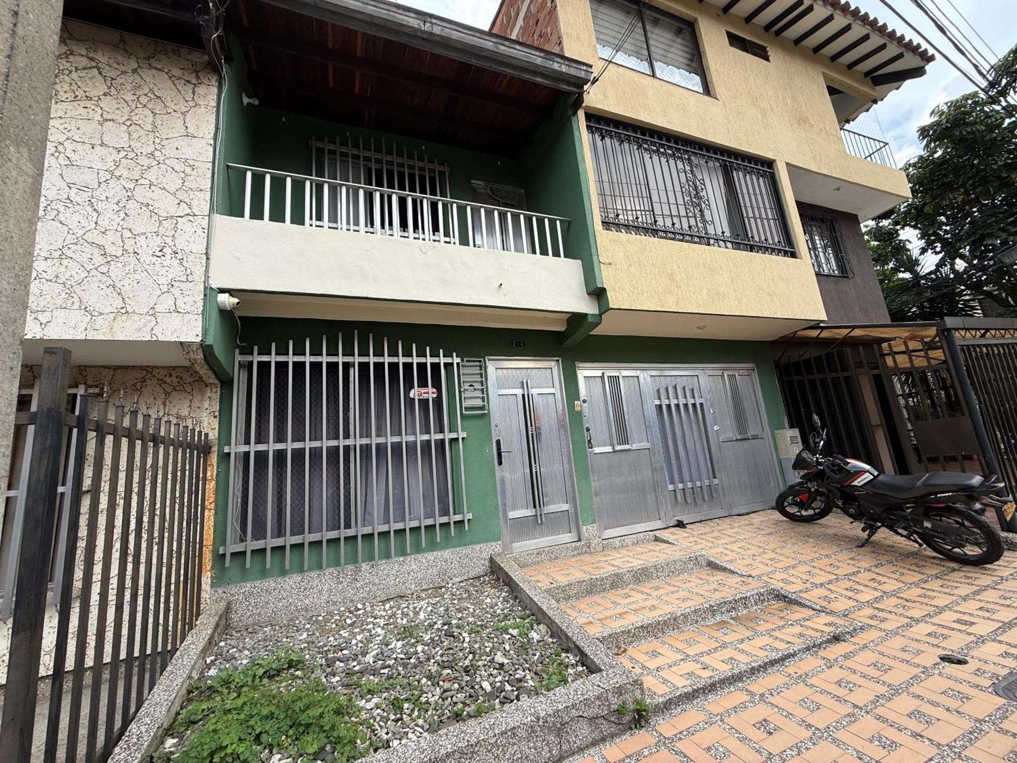 Road Living Home ميديلين المظهر الخارجي الصورة