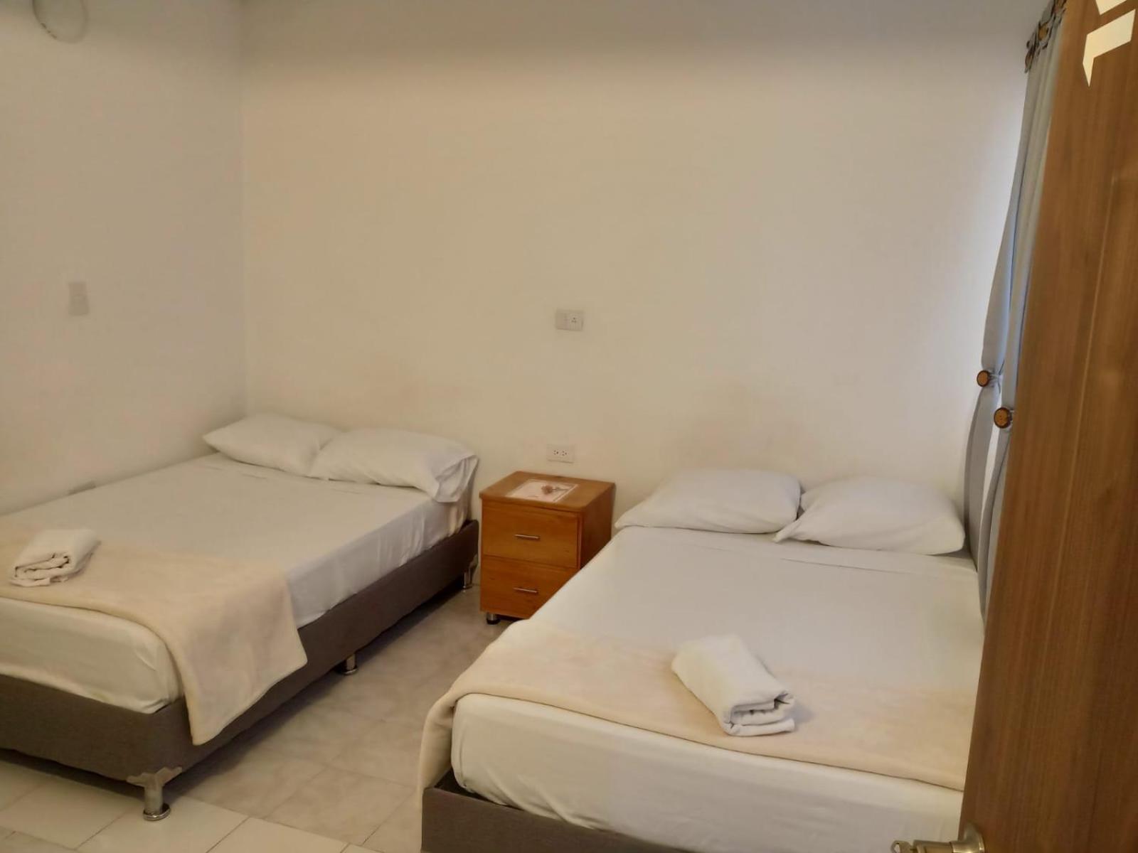 Road Living Home ميديلين المظهر الخارجي الصورة