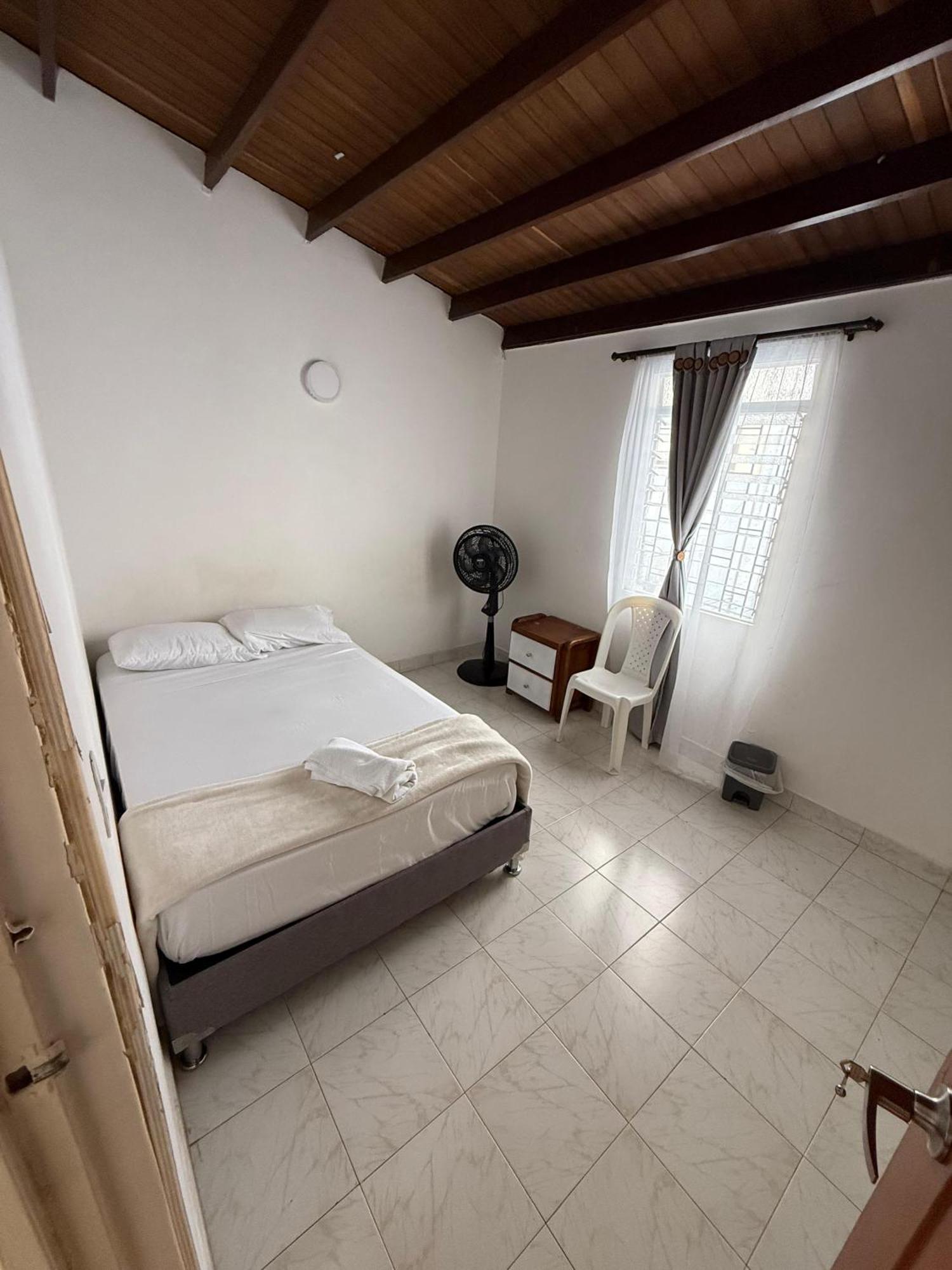 Road Living Home ميديلين المظهر الخارجي الصورة